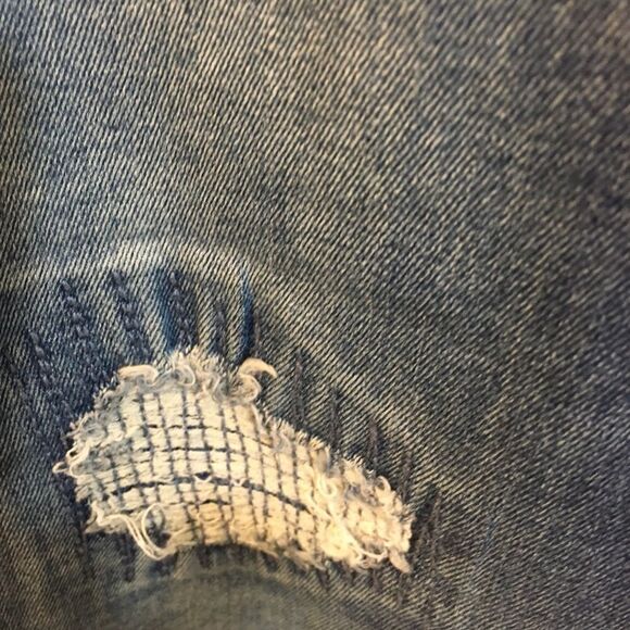 Avenue "Skinny" Blue Distressed Size Jeans Size 24A - Picture 7 of 15